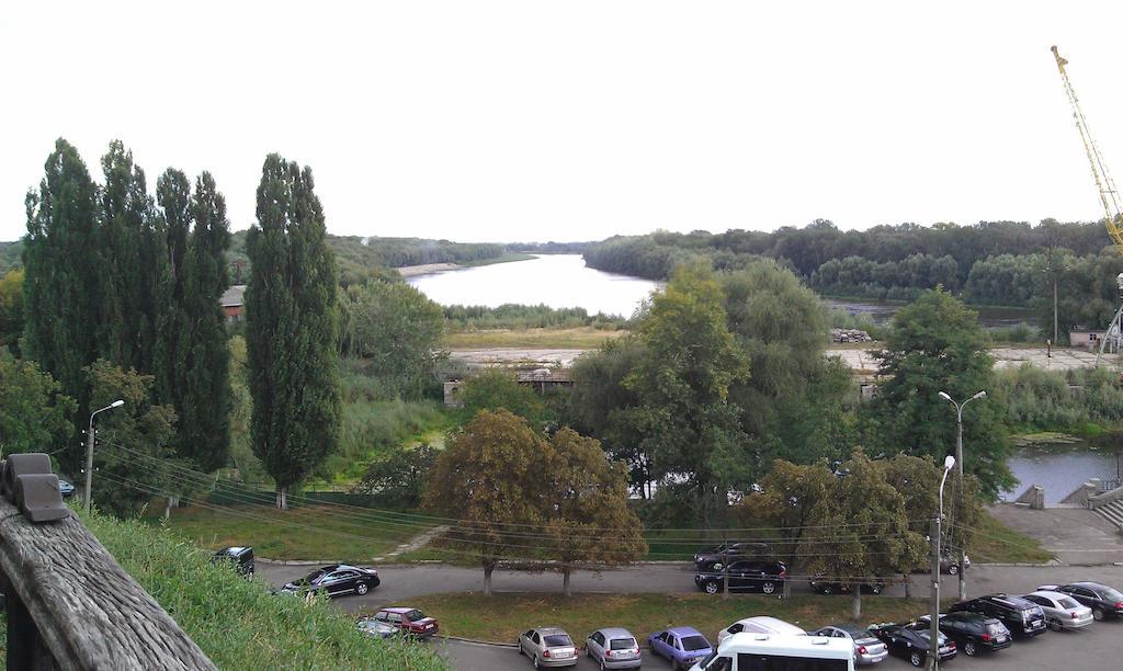 Molex Apartments Tjernihiv Exteriör bild